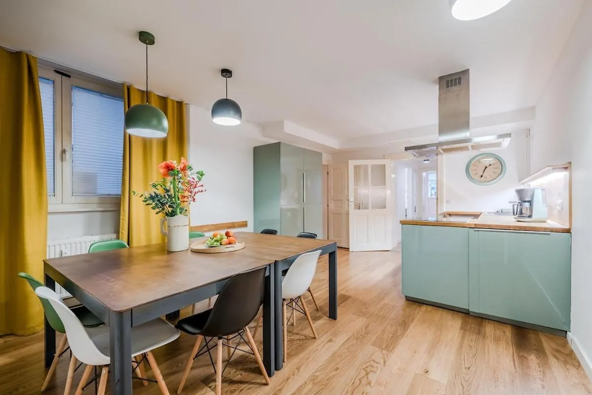 Unique Ap Kreuzberg 4 Bed Rooms Berlin